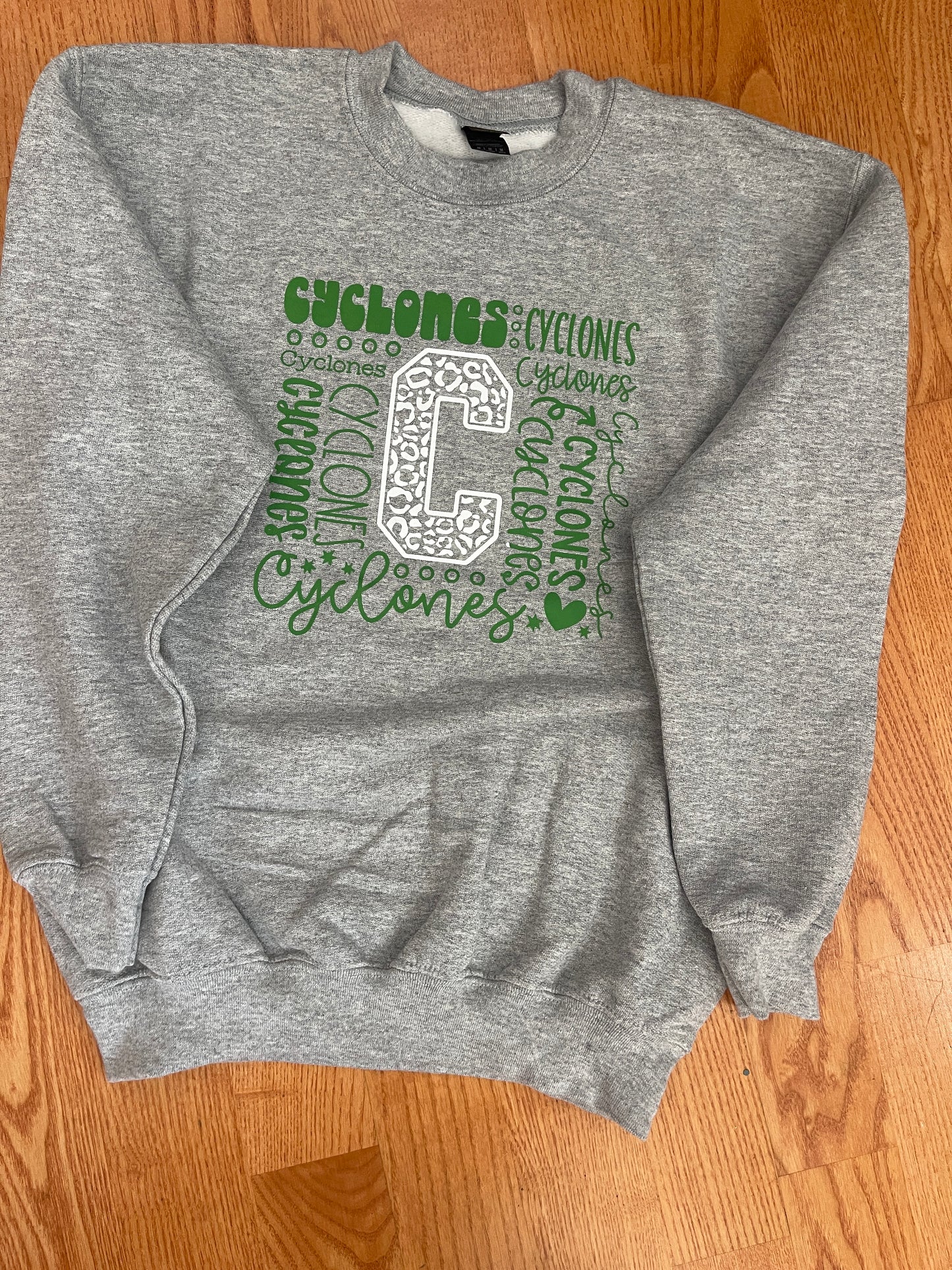 youth medium sweatshirt