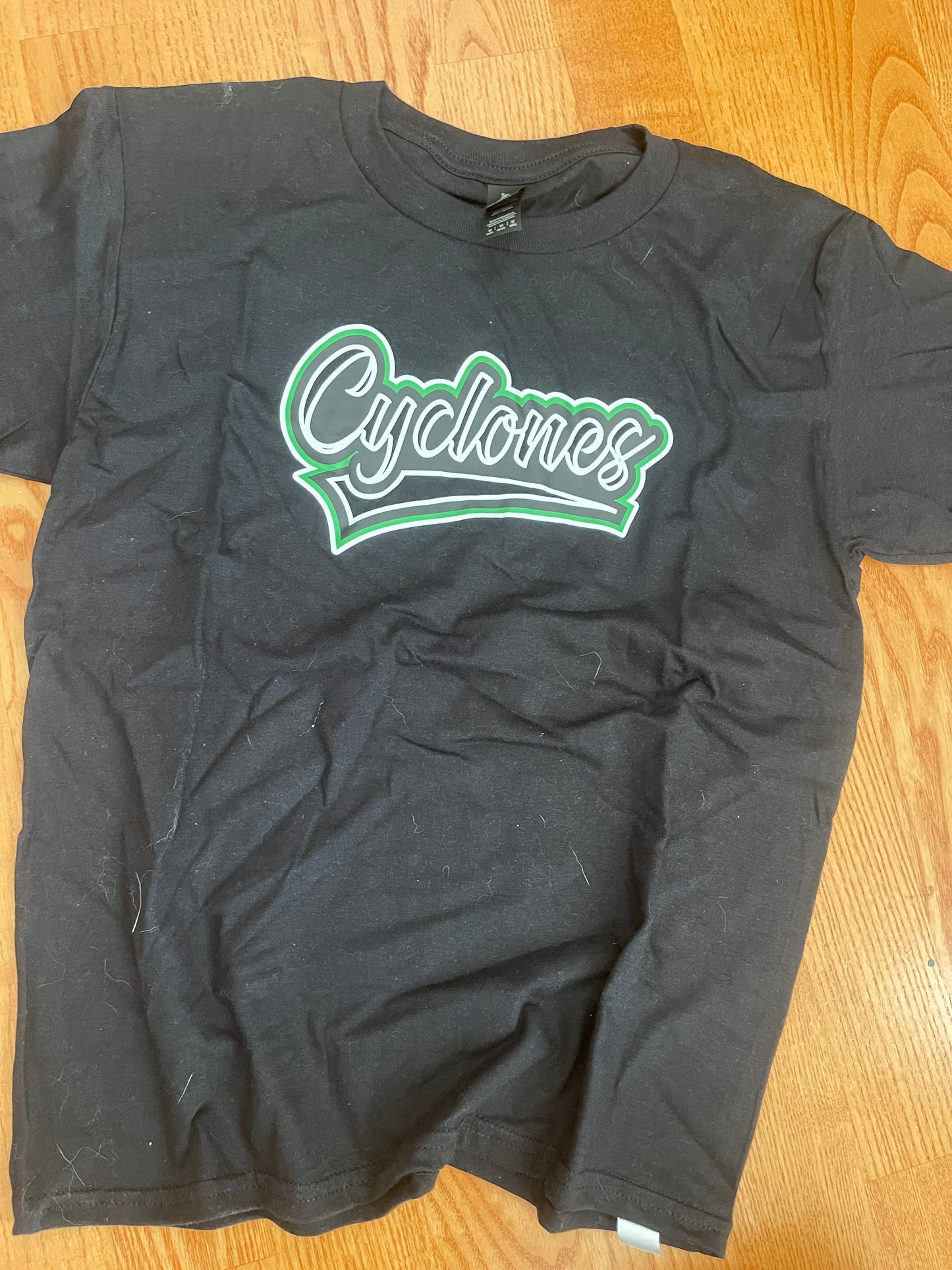 youth medium tshirt